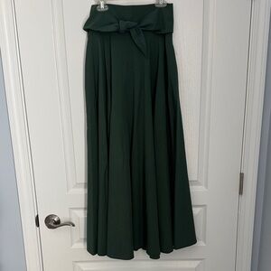 Chic Forest Green Gored Maxi Skirt